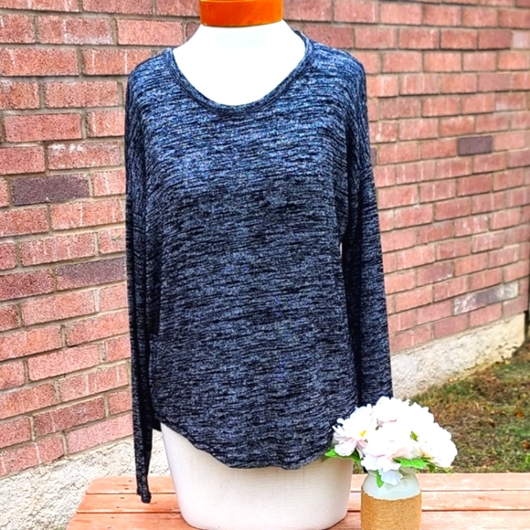 Rag & Bone soft buttery tshirt - Picture 2 of 8